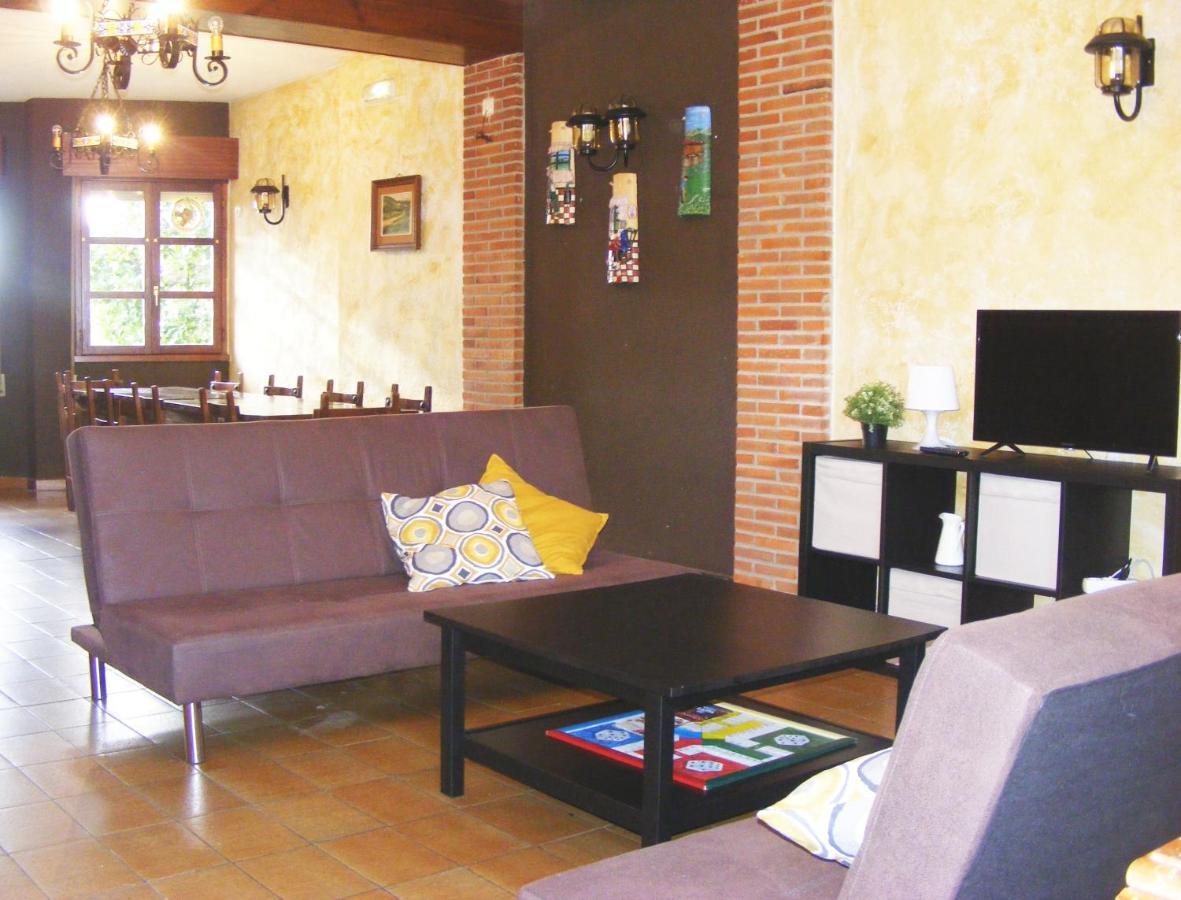 Casa Antuna Lecenes Castiello Exteriör bild